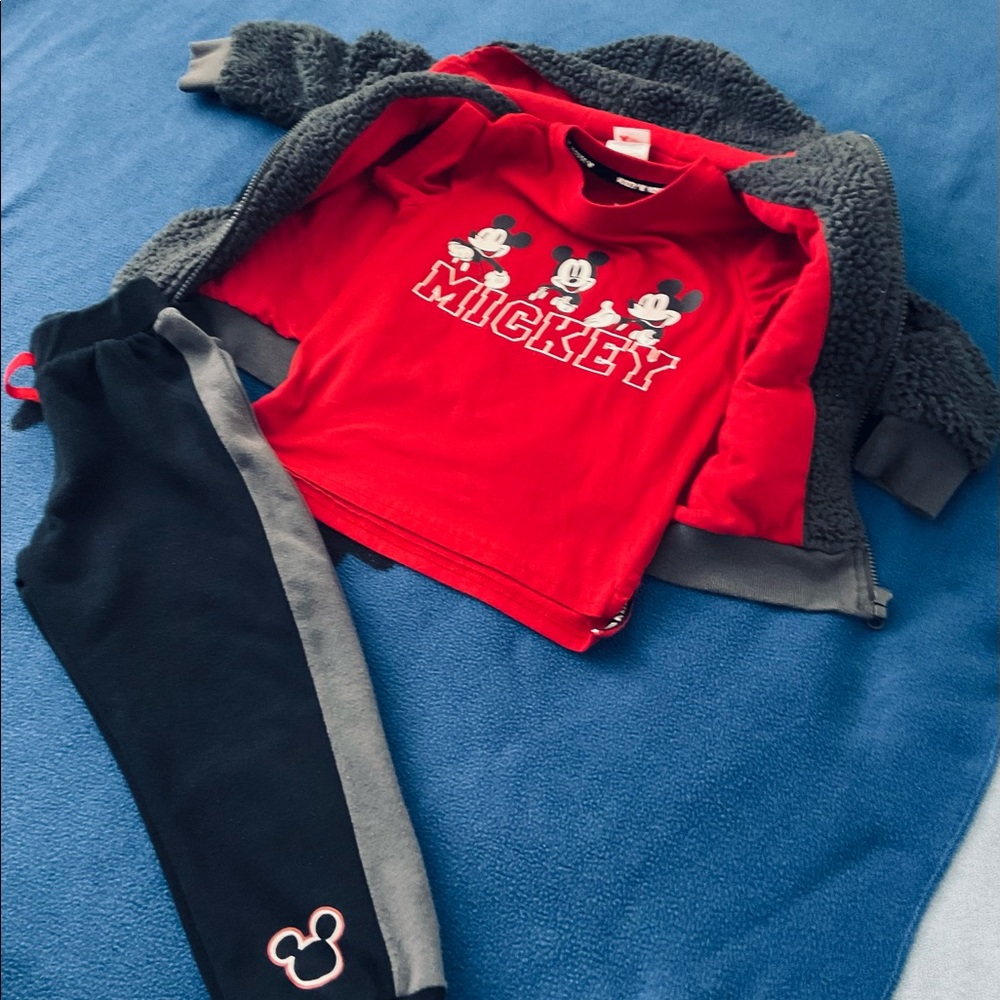 Disney juniors outfit set - Picture 4 of 8